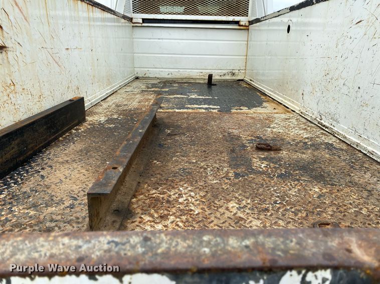 image for item KB9522 2008 International 4300 SBA  crew cab utility / service truck