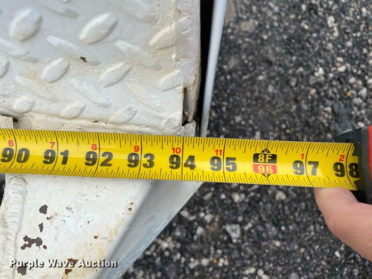 image for item KB9522 2008 International 4300 SBA  crew cab utility / service truck