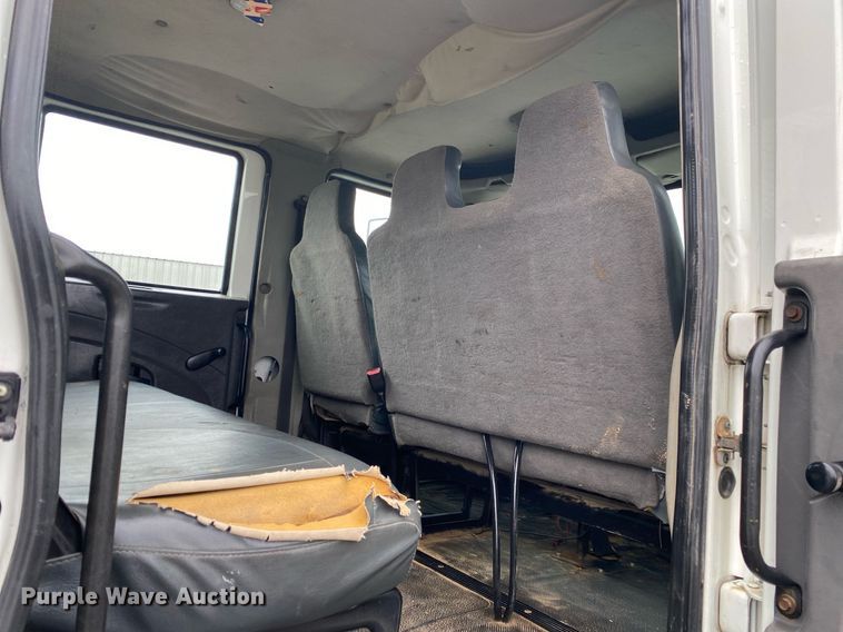 image for item KB9522 2008 International 4300 SBA  crew cab utility / service truck