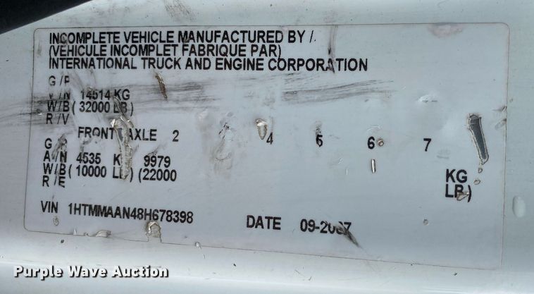 image for item KB9522 2008 International 4300 SBA  crew cab utility / service truck