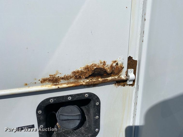 image for item KB9571 2011 Ford F550 Super Duty  bucket truck