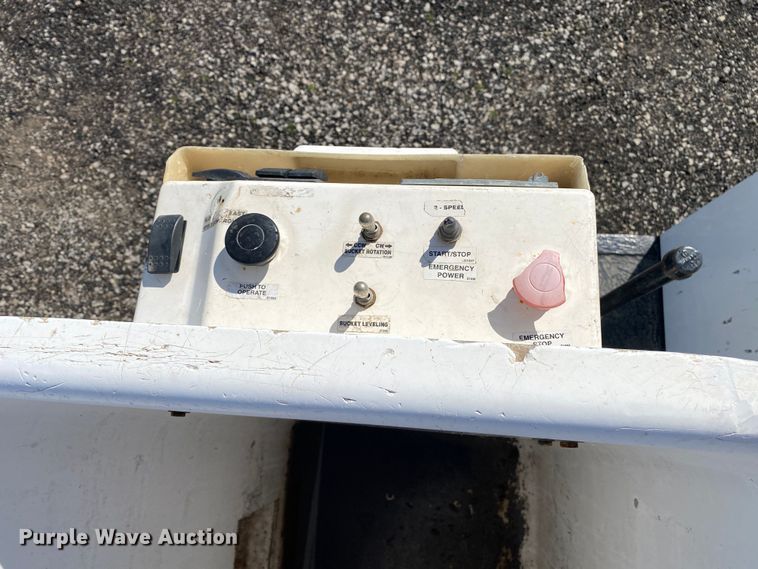 image for item KB9571 2011 Ford F550 Super Duty  bucket truck