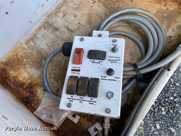 image for item KB9571 2011 Ford F550 Super Duty  bucket truck