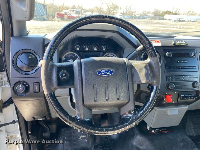 image for item KB9571 2011 Ford F550 Super Duty  bucket truck