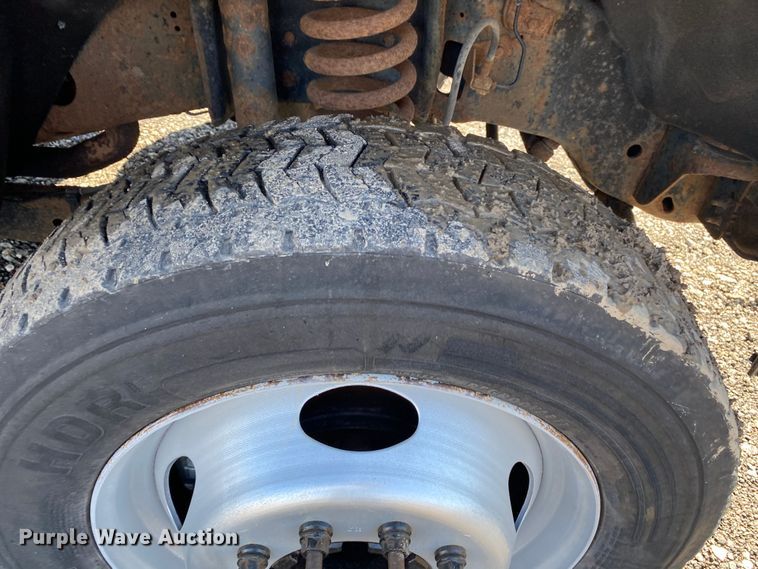 image for item KB9571 2011 Ford F550 Super Duty  bucket truck