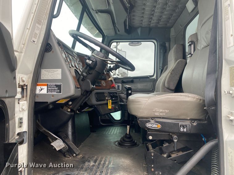 image for item KB9579 2012 Western Star 4900FA  crane truck