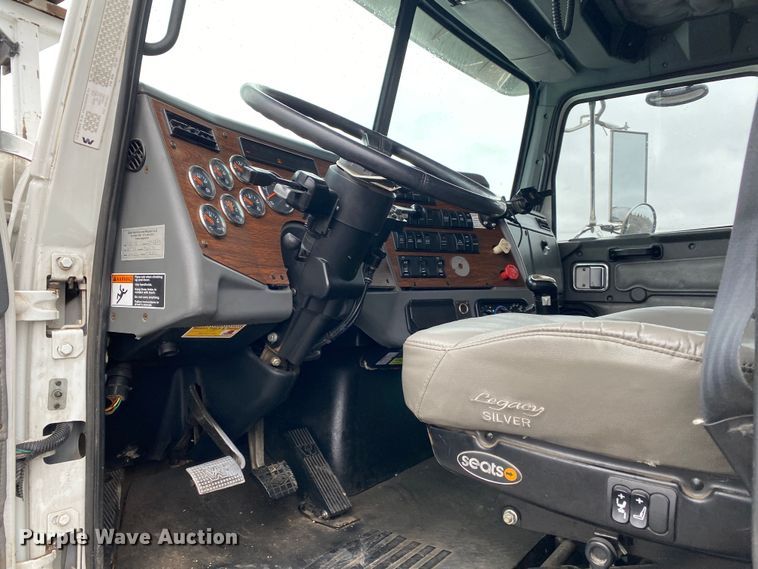 image for item KB9579 2012 Western Star 4900FA  crane truck