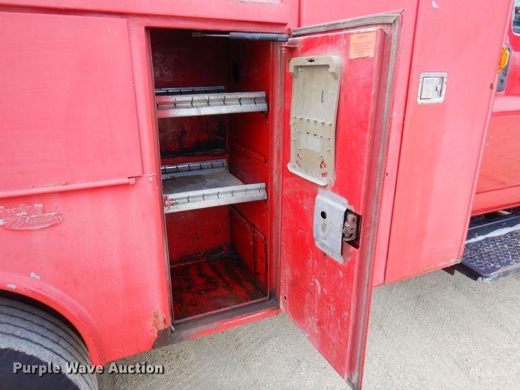 image for item KU9866 2006 Chevrolet C4500  utility / service truck