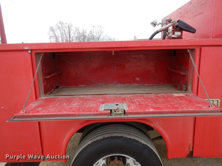 image for item KU9866 2006 Chevrolet C4500  utility / service truck