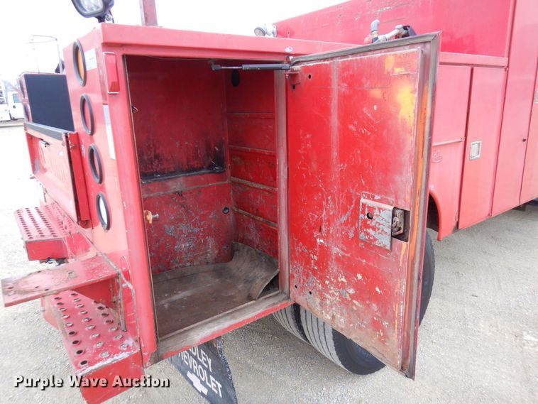 image for item KU9866 2006 Chevrolet C4500  utility / service truck