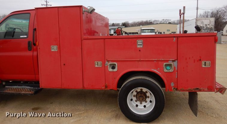 image for item KU9866 2006 Chevrolet C4500  utility / service truck