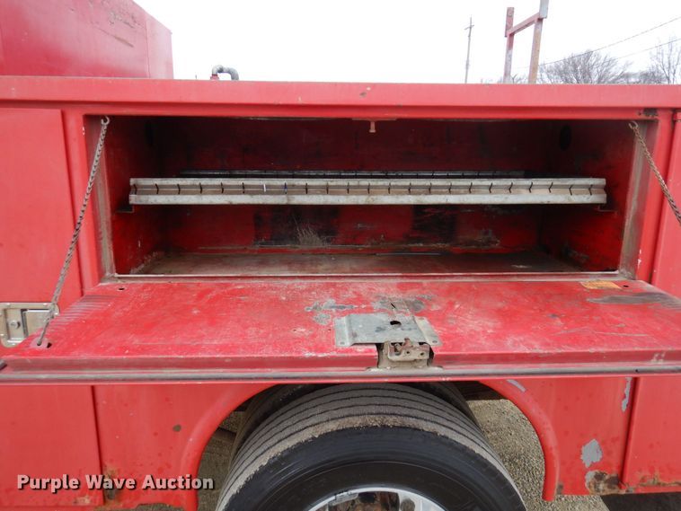 image for item KU9866 2006 Chevrolet C4500  utility / service truck