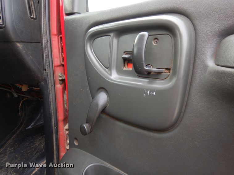 image for item KU9866 2006 Chevrolet C4500  utility / service truck