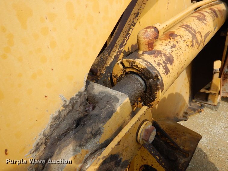 image for item KU9870 1997 Caterpillar 938F  wheel loader