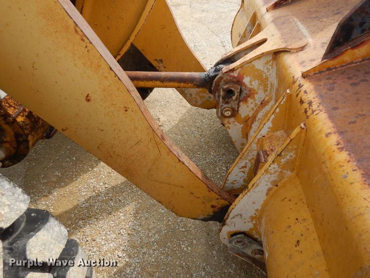 image for item KU9870 1997 Caterpillar 938F  wheel loader