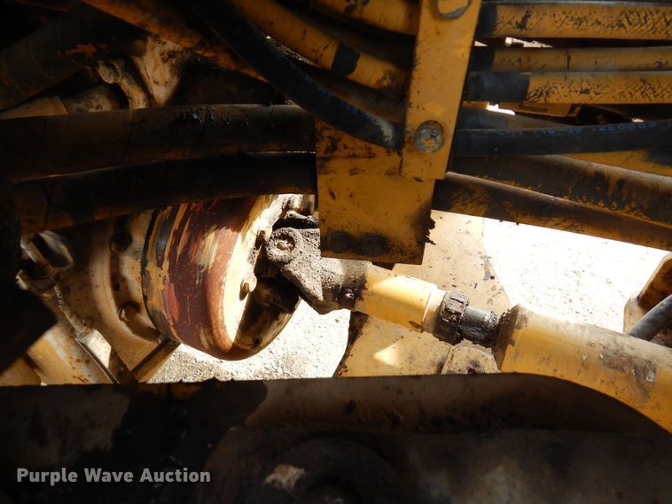 image for item KU9870 1997 Caterpillar 938F  wheel loader