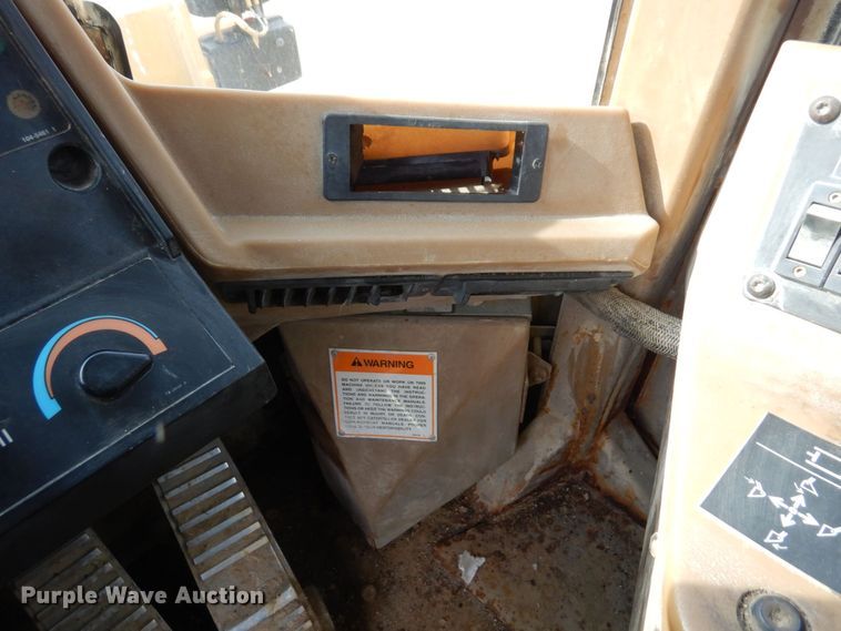 image for item KU9870 1997 Caterpillar 938F  wheel loader