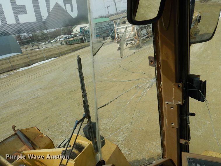 image for item KU9870 1997 Caterpillar 938F  wheel loader