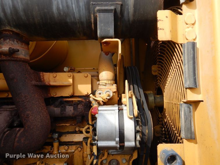 image for item KU9870 1997 Caterpillar 938F  wheel loader