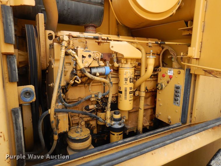 image for item KU9870 1997 Caterpillar 938F  wheel loader