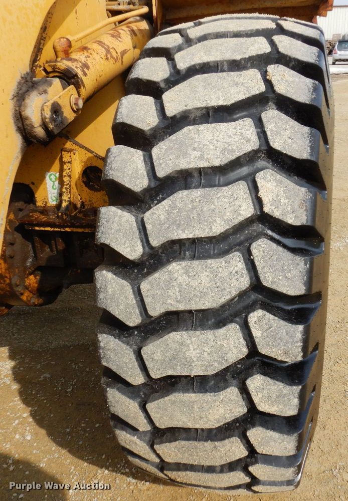 image for item KU9870 1997 Caterpillar 938F  wheel loader