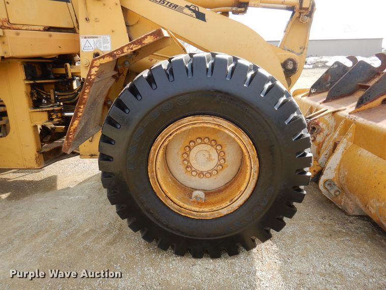 image for item KU9870 1997 Caterpillar 938F  wheel loader
