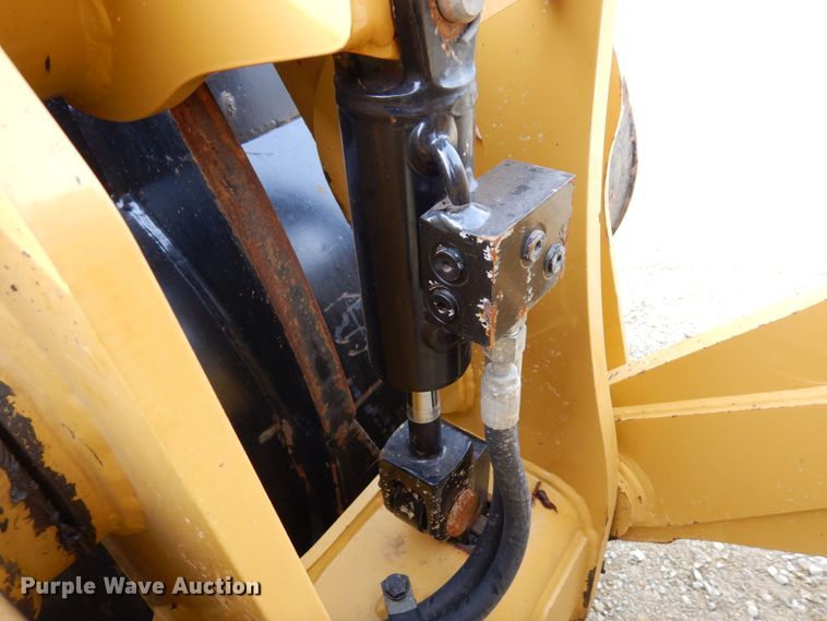 image for item KU9871 2016 Caterpillar 926M  wheel loader