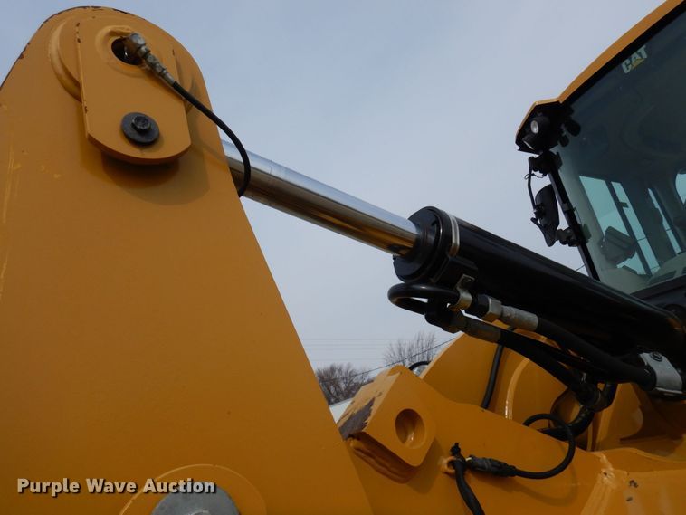 image for item KU9871 2016 Caterpillar 926M  wheel loader