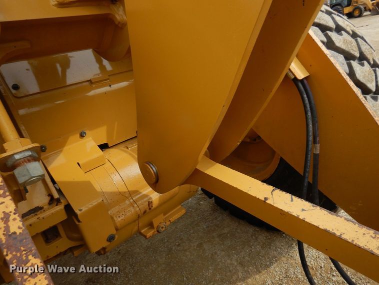 image for item KU9871 2016 Caterpillar 926M  wheel loader