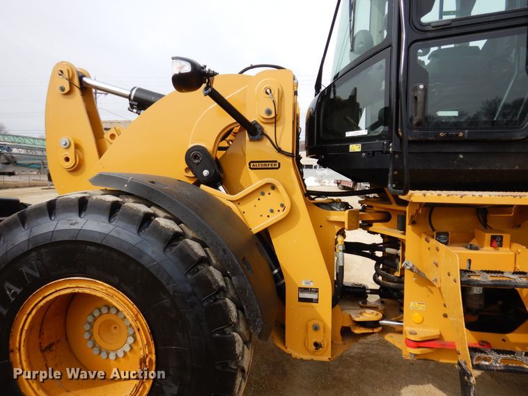 image for item KU9871 2016 Caterpillar 926M  wheel loader