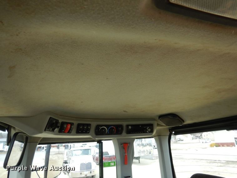 image for item KU9871 2016 Caterpillar 926M  wheel loader