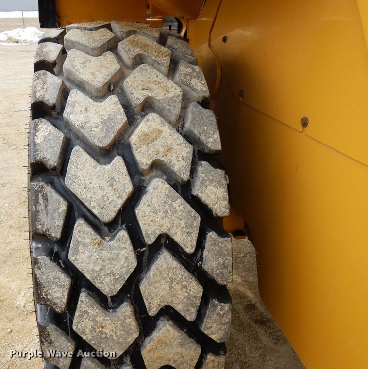 image for item KU9871 2016 Caterpillar 926M  wheel loader