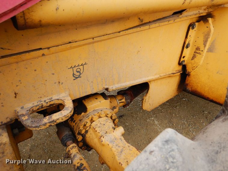 image for item KU9872 2000 John Deere 410E  backhoe