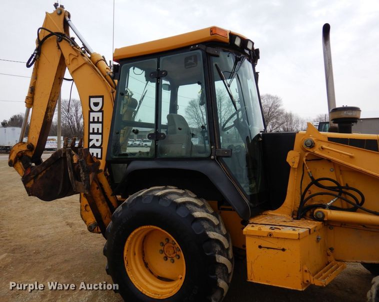 image for item KU9872 2000 John Deere 410E  backhoe