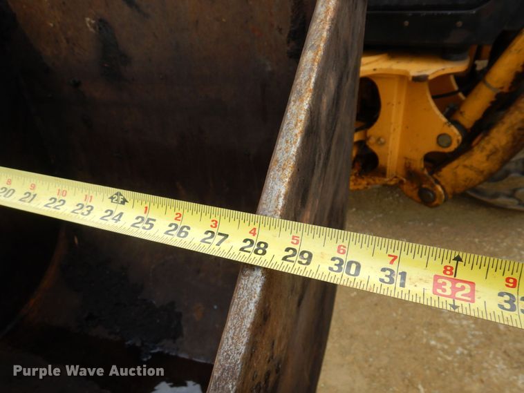 image for item KU9872 2000 John Deere 410E  backhoe