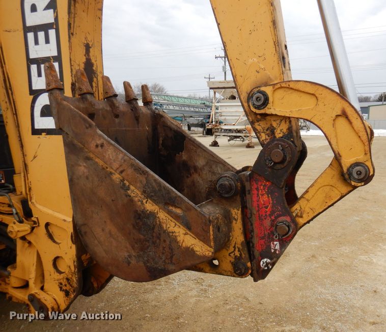 image for item KU9872 2000 John Deere 410E  backhoe