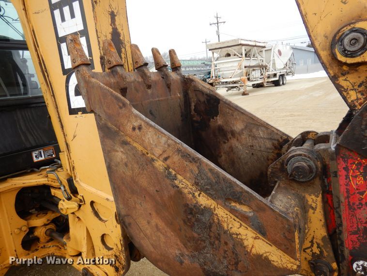 image for item KU9872 2000 John Deere 410E  backhoe