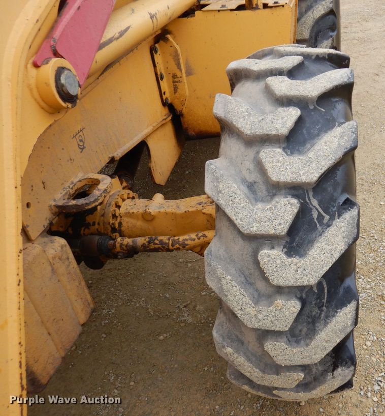 image for item KU9872 2000 John Deere 410E  backhoe