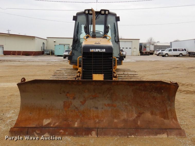 image for item KU9873 2011 Caterpillar D5K LGP  dozer