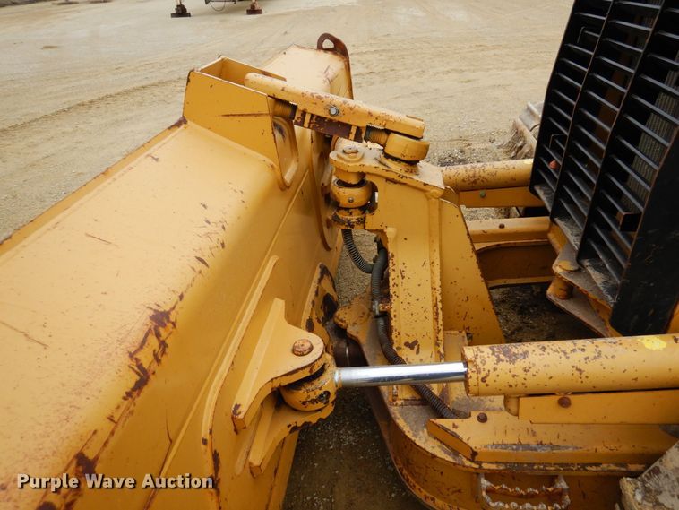 image for item KU9873 2011 Caterpillar D5K LGP  dozer