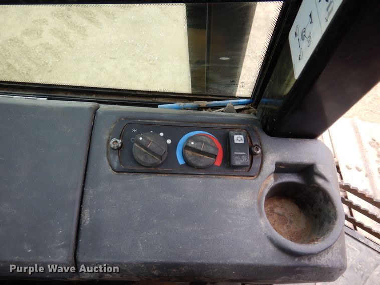 image for item KU9873 2011 Caterpillar D5K LGP  dozer