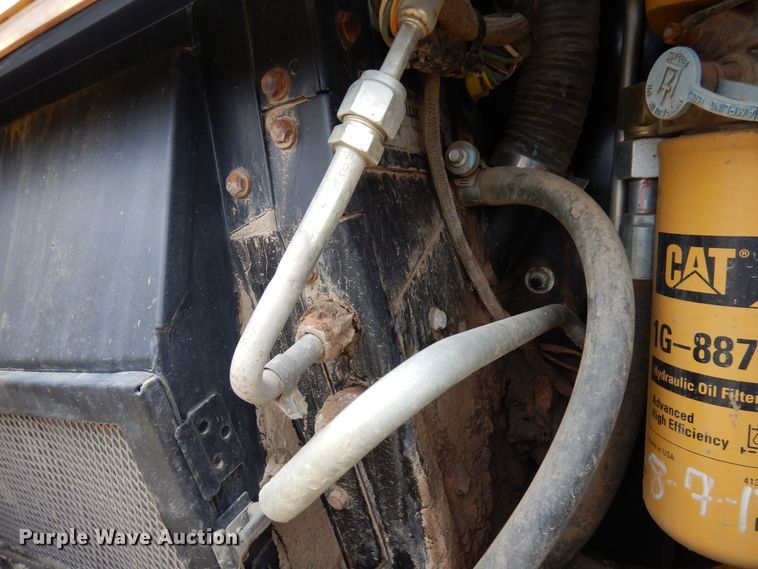 image for item KU9873 2011 Caterpillar D5K LGP  dozer