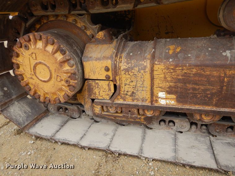image for item KU9873 2011 Caterpillar D5K LGP  dozer