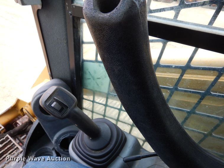 image for item KU9874 2016 Caterpillar 279D  tracked skid steer loader