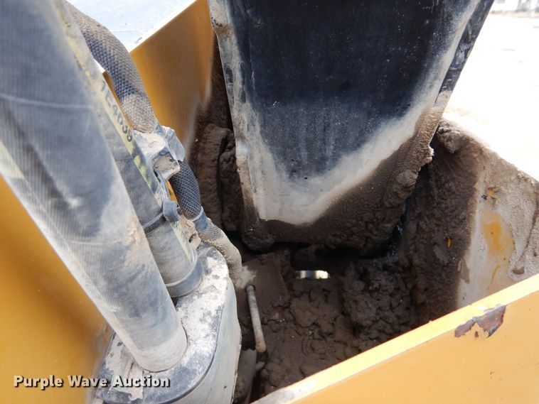 image for item KU9875 2015 Caterpillar 289D  tracked skid steer loader