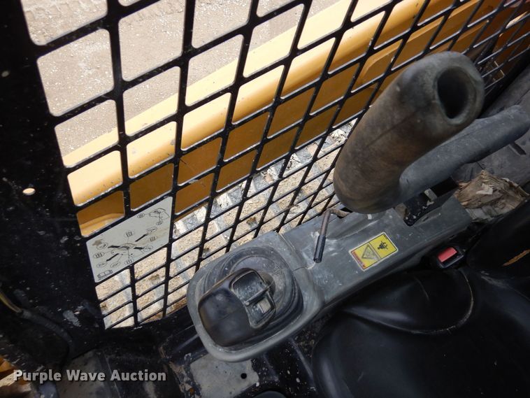 image for item KU9875 2015 Caterpillar 289D  tracked skid steer loader