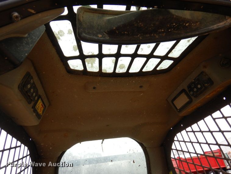 image for item KU9875 2015 Caterpillar 289D  tracked skid steer loader