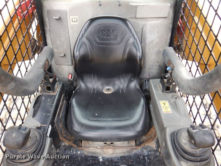 image for item KU9876 2017 Caterpillar 289D  tracked skid steer loader