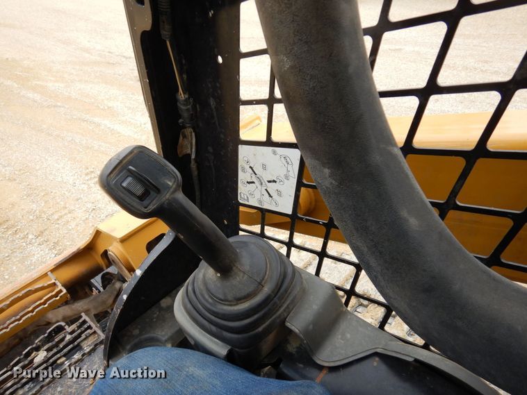 image for item KU9876 2017 Caterpillar 289D  tracked skid steer loader