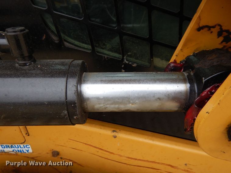 image for item KU9877 2017 Caterpillar 279D  tracked skid steer loader